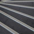 Profilé nez de marche aluminium gris LxLxH=1500x45x25mm