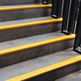 Profilé nez de marche jaune LxLxH=1500x60x22mm